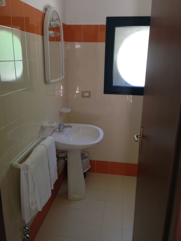 La Meta Sporting Rooms Альгеро Екстер'єр фото